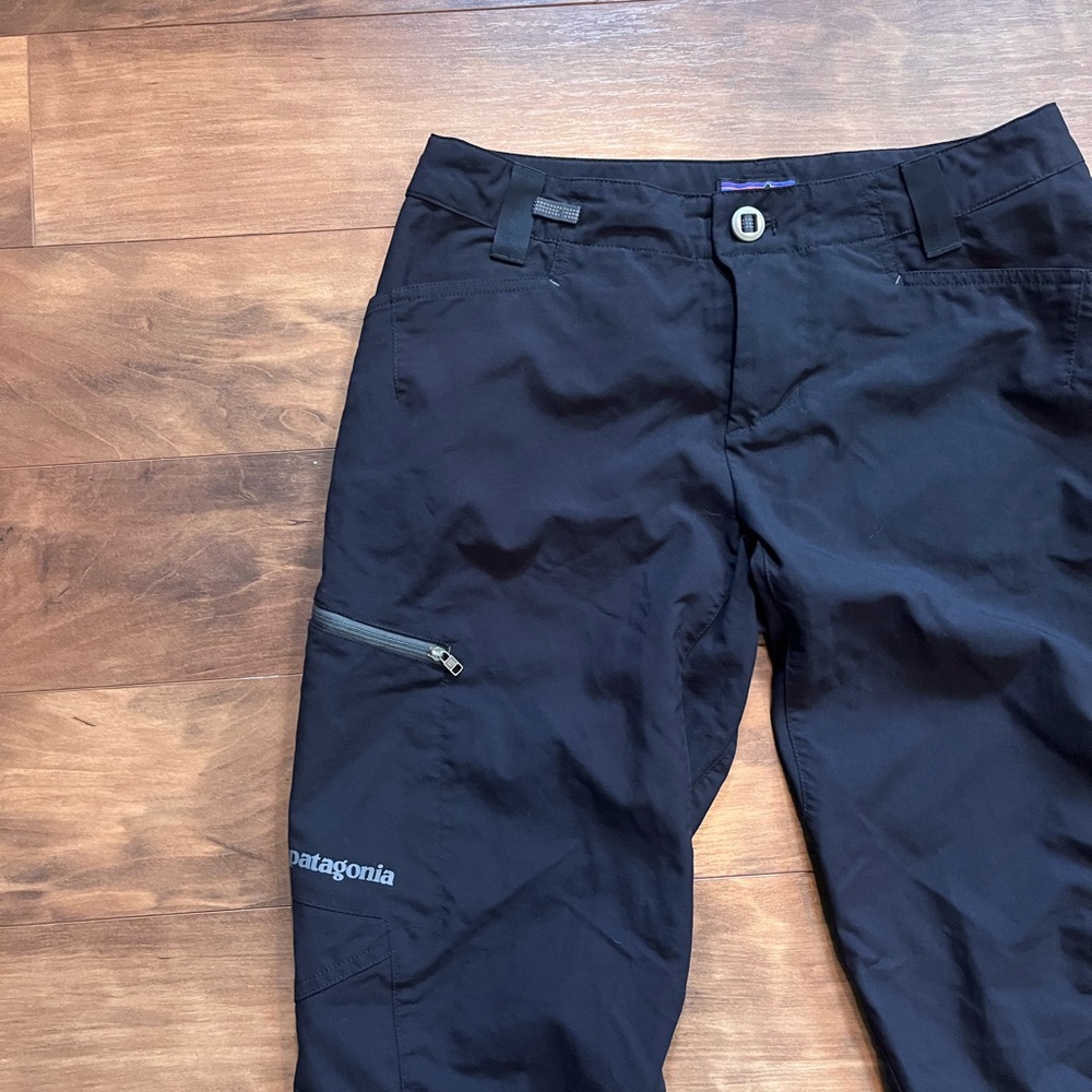 Patagonia Women’s Hiking Pants - Size 4 Black